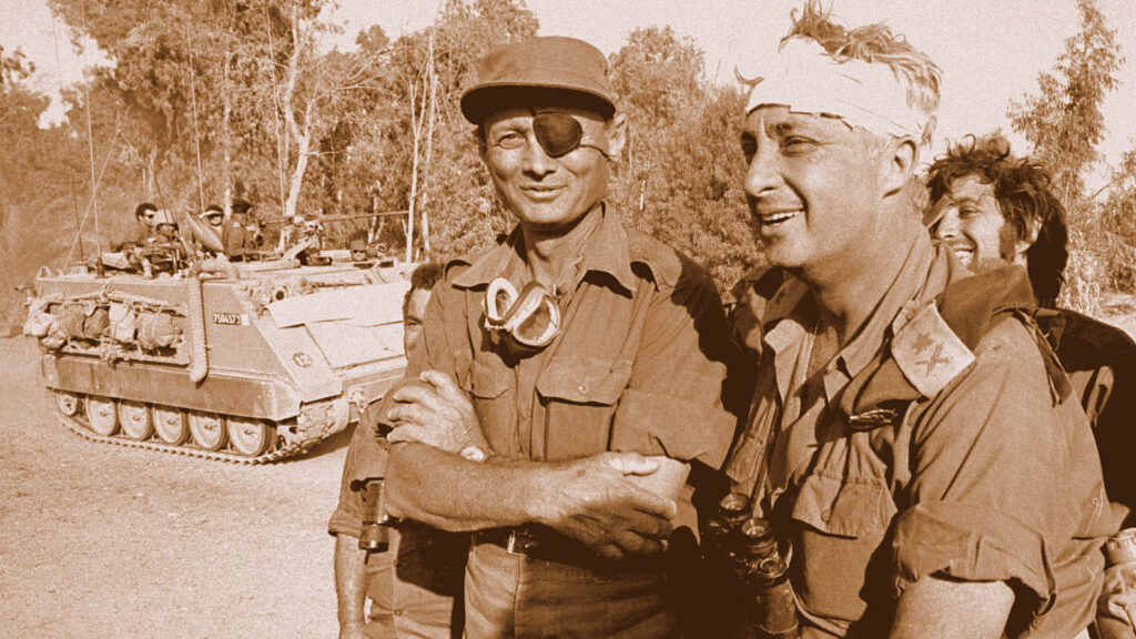 Moshé Dayan e Ariel Sharon